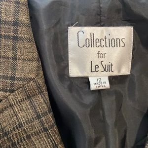 Women’s long blazer -Collection for Le Suit